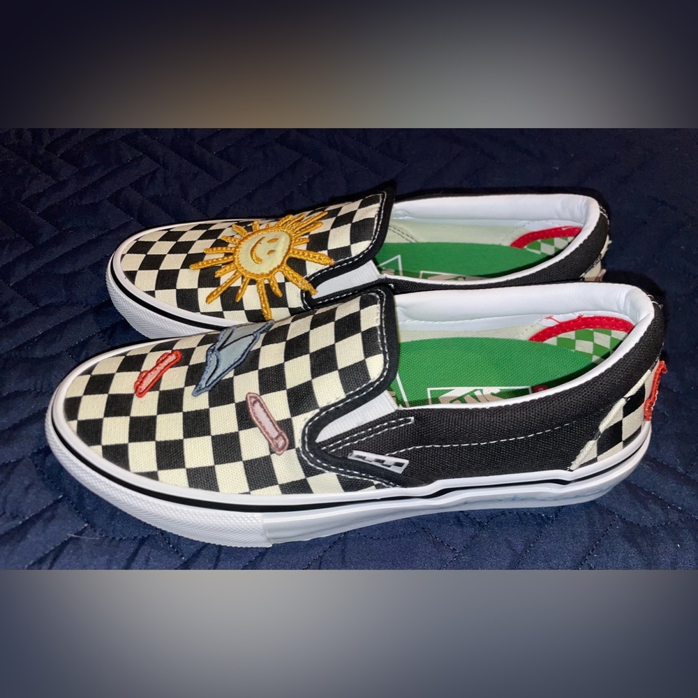 Vans Slip on Skateistan Checkerboard, Size 6 Mens